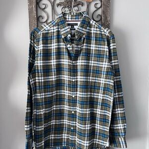 Tommy Hilfiger Men's Blue Plaid Shirt